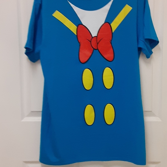 Donald Duck short sleeve t-shirt size medium - Picture 7 of 9